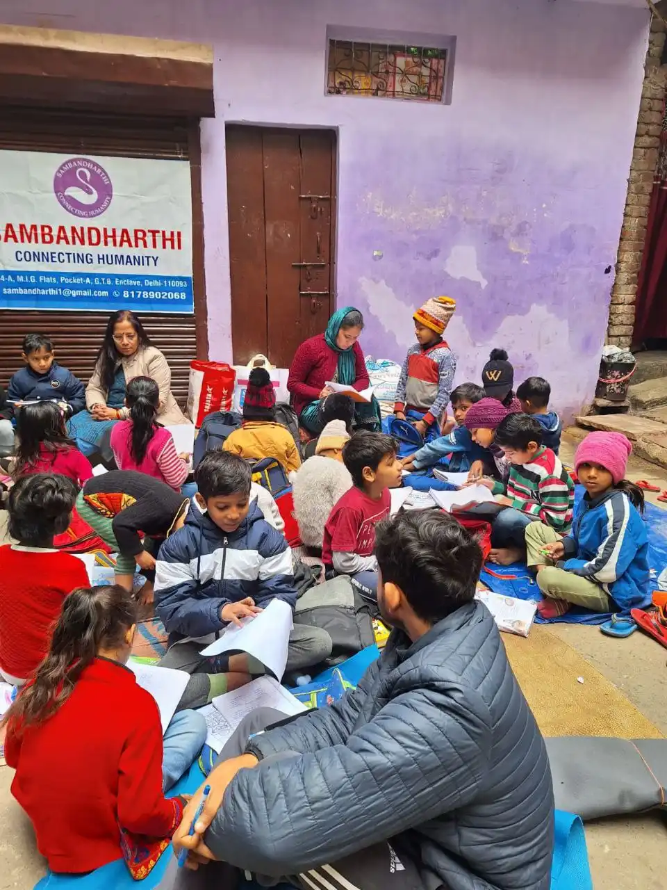 Children learning in slum areas of Delhi